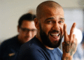 Dani Alves thành người truyền đạo alves png 1761577013 176157701 6607 7758 1761577232.png
