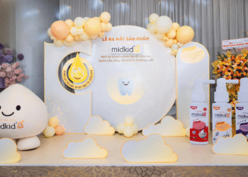 Ra mắt xịt Midkid A+ cho trẻ từ 3 tháng tuổi anh 1 2 1761647243 1761647264 5806 1761647460.png