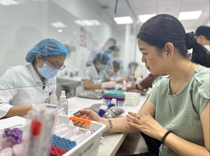 Xét nghiệm gene phát hiện sớm ung thư di truyền anh chup man hinh 2025 10 12 l 9096 3278 1760236850.png
