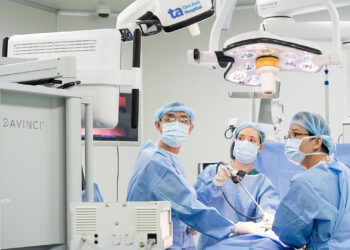 Từ Mỹ về Việt Nam điều trị ung thư bằng robot bao 1761622532 1761622602 3203 1761622648.jpg