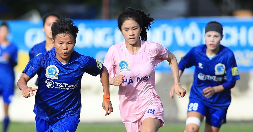 Bích Thùy khiến Hà Nội không thể lấy lại ngôi đầu từ TPHCM I bich thuy khien ha noi khong the lay lai ngoi dau tu tphcm i 3053.jpg