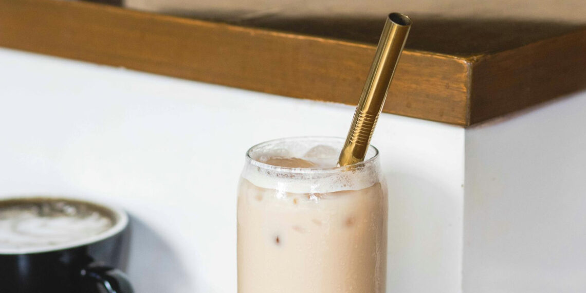 co gai hoai tu ngon chan vi dam me loai do uong nhieu nguoi thich 3159.jpg