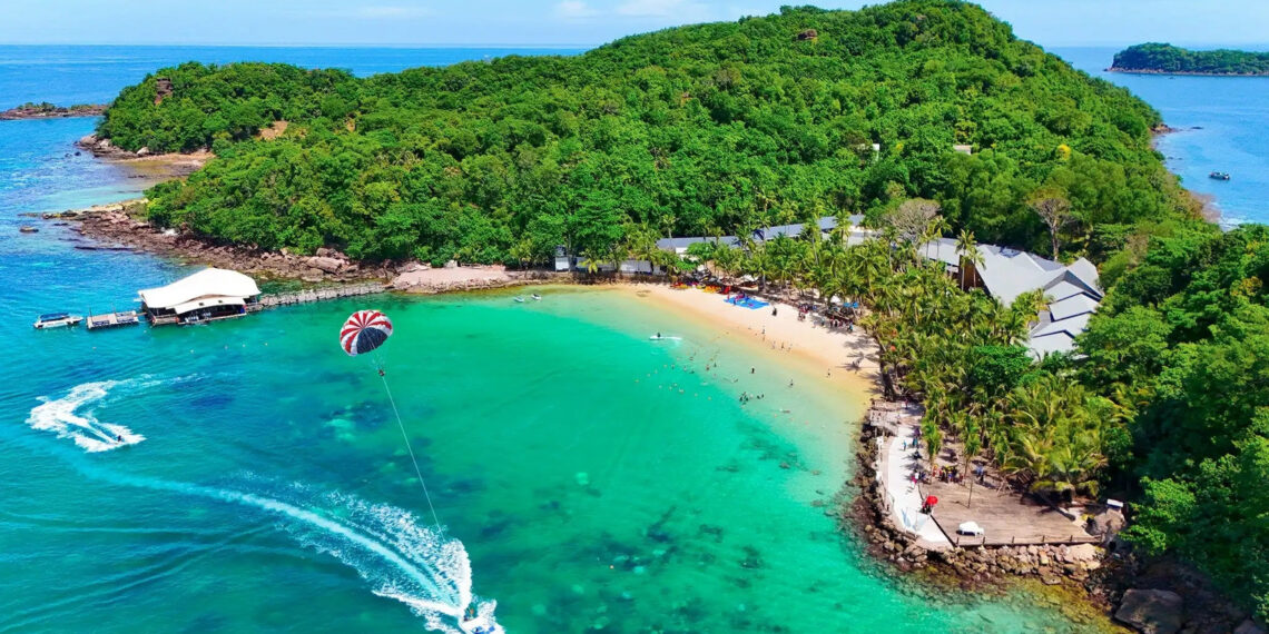 Phú Quốc được vinh danh là hòn đảo đẹp nhất châu Á, lọt top 3 thế giới dai dien viet nam duoc vinh danh la hon dao dep nhat chau a lot top 3 the gioi 3293.jpg