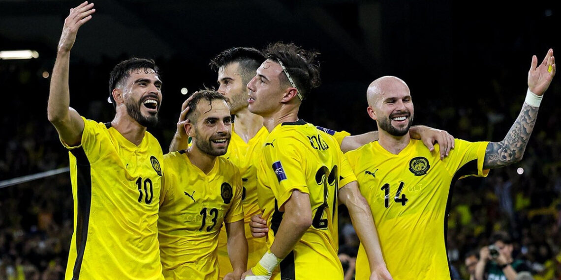 FIFA vạch trần bê bối 7 cầu thủ nhập tịch, Malaysia tuyên bố 'cứng' fifa vach tran be boi 7 cau thu nhap tich malaysia van muon khang cao 239.jpg