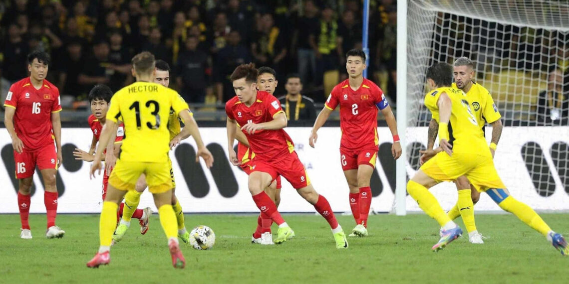 fifa xem xet giam nhe an phat vu malaysia gia ho so 7 cau thu 278.jpg