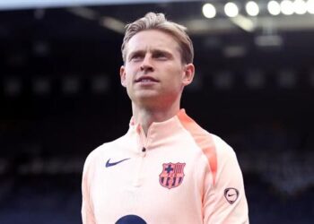 frenkie de jong khong vui khi phai da o miami.jpg