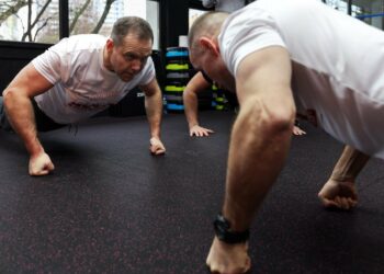 gfzghhexeaalajt 1761190590 662 6952 8072 1761201827.jpg