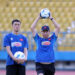 hlv kim sang sik ganh tuyen viet nam va u22 than nay vi xe lam doi 2655.jpg