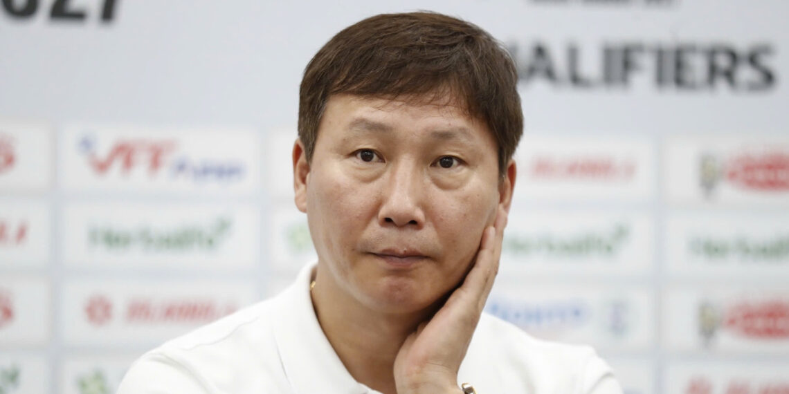 hlv kim sang sik tuyen viet nam hoan thanh tot chien thuat 3838.jpg