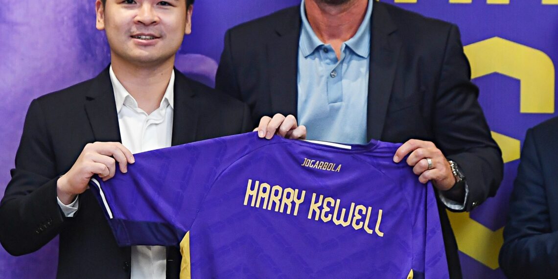 HLV Harry Kewell sẵn sàng đón nhận áp lực tại CLB Hà Nội hlv harry kewell san sang don nhan ap luc tai clb ha noi.jpg