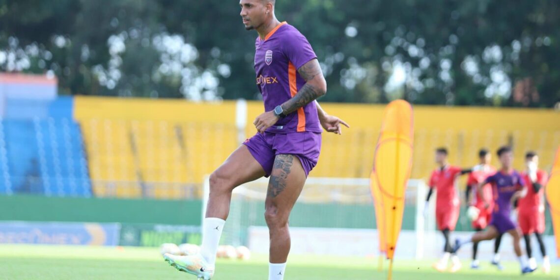 hlv kim sang sik de xuat nhap tich hai ngoai binh.jpg