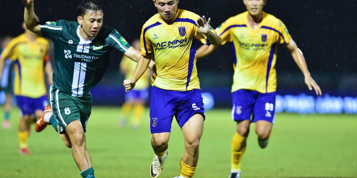 HLV Nguyễn Việt Thắng hết bài, Đồng Nai hòa thất vọng hlv nguyen viet thang het bai dong nai hoa that vong.jpg