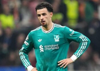 liverpool thiet don thiet kep sau that bai truoc brighton.jpg