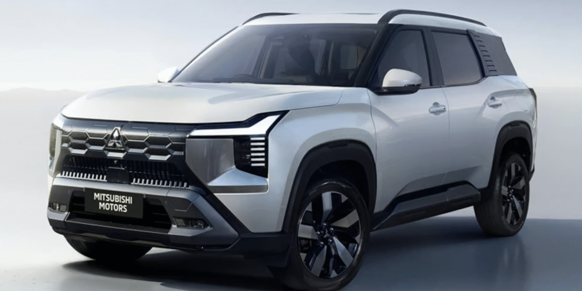 mitsubishi destinator 2025 10 08 lu c 09 16 15 png.12993.png