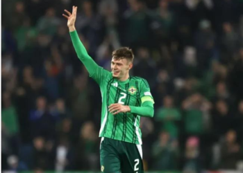 nhan dinh bac ireland vs duc 1h45 ngay 1410 khong de cho co xe tang.png