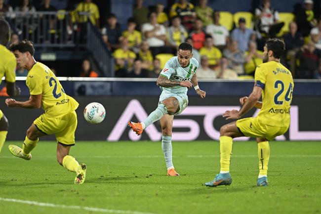 nhan dinh real betis vs atletico 3h00 ngay 2810 lam kho doi khach.jpg