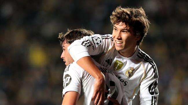 nhan dinh real madrid vs juventus 2h00 ngay 2310 cho chu nha vuot kho.jpg