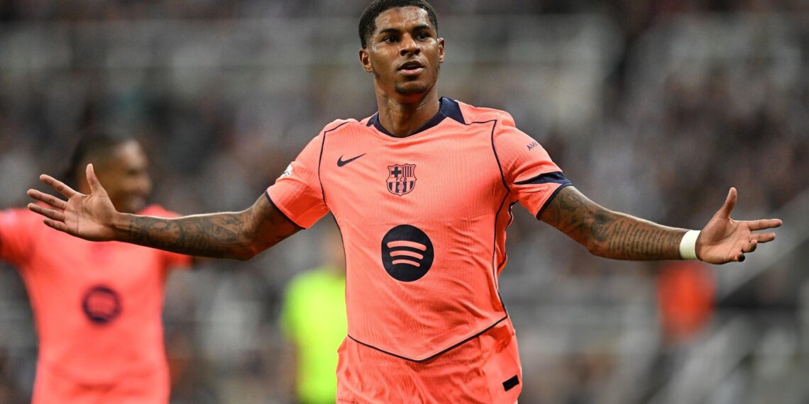 Rashford muốn đóng góp 30-40 bàn thắng cho Barca mùa này rashford len tieng sau khi bi hansi flick ky luat vi vi pham noi quy.jpg