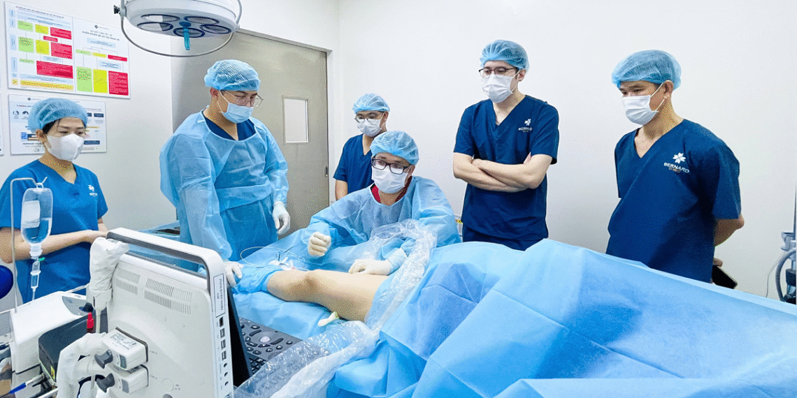 Điều trị suy giãn tĩnh mạch lâu năm bằng laser nội mạch không mổ s 1759897068 1759897084 3969 1759897127.png