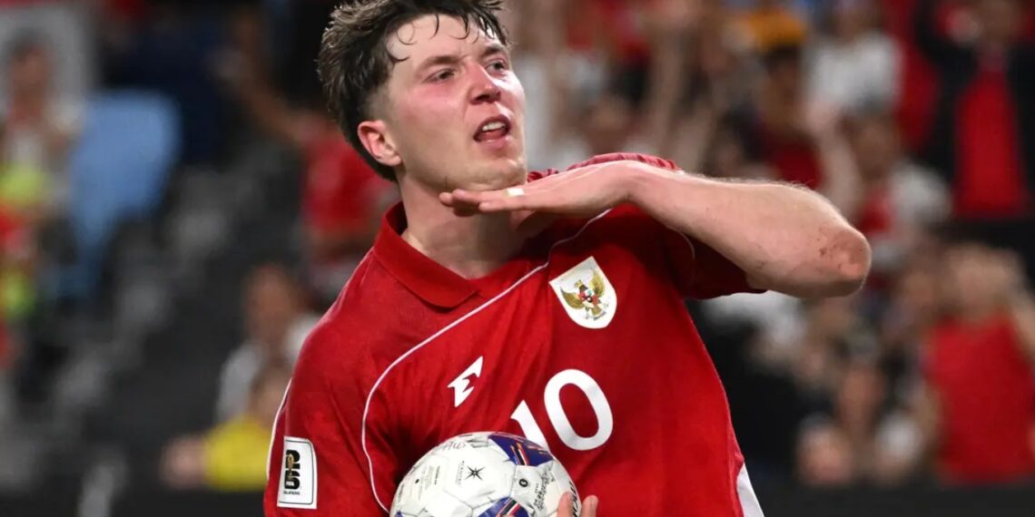 sao nhap tich ha lan mo duoc du world cup cung doi tuyen indonesia.jpg