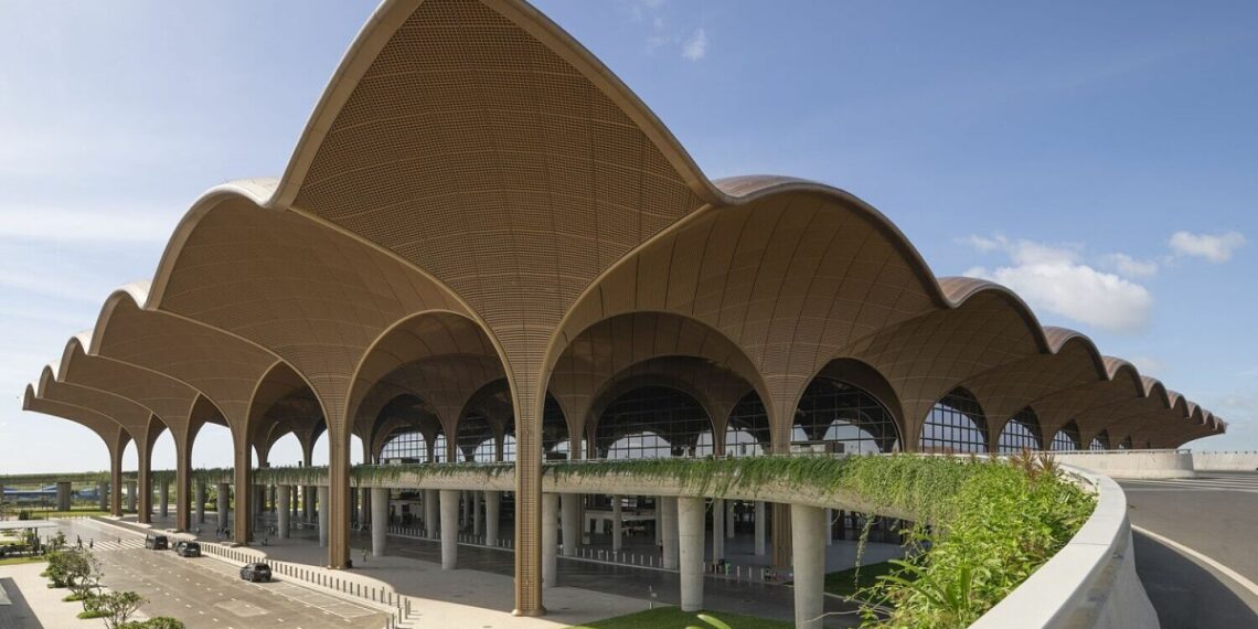 techo international airport cambodia foster plus partners 7 1761210266 1761211223 1761211844.jpg