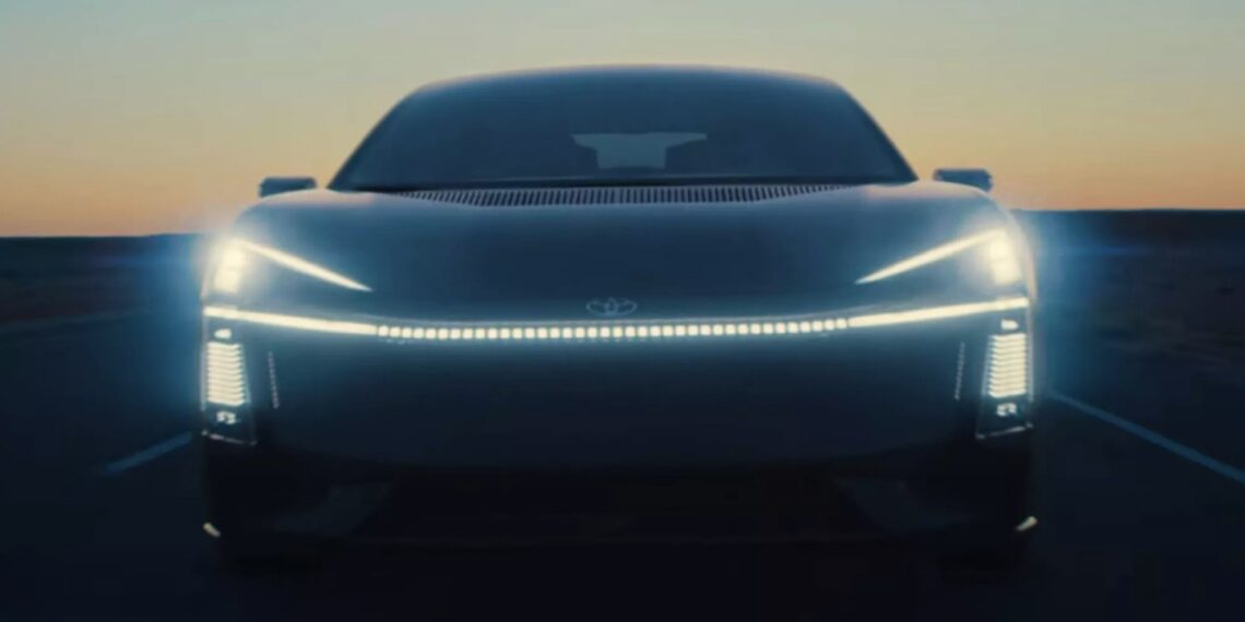 toyota corolla concept jpg.13143.jpeg