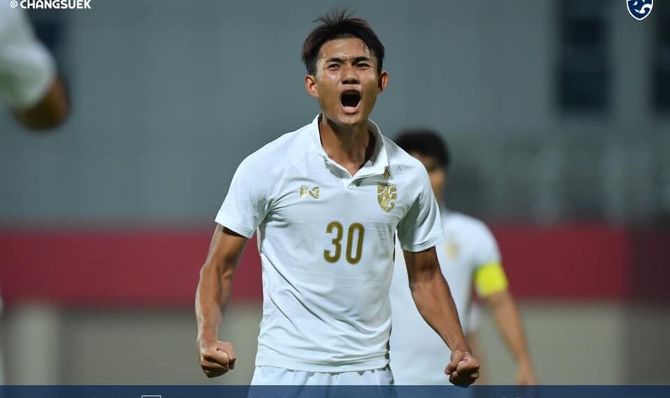 tuyen thu thai lan bao tin du truoc them vong loai asian cup.jpg