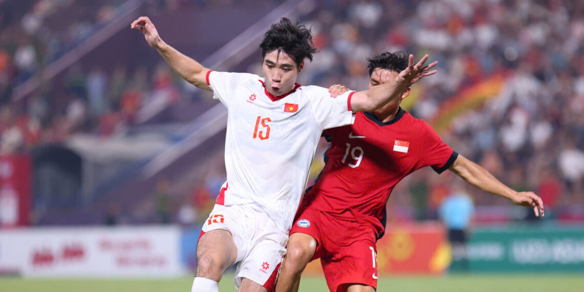 U22 Việt Nam: Khốc liệt cuộc đua giành suất đi SEA Games 33 u22 viet nam khoc liet cuoc dua gianh suat di sea games 33 1803.jpg