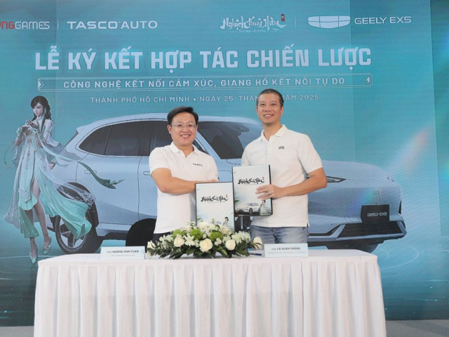 xehay tasco ex5 251025 6.jpg