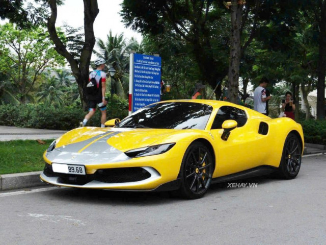 Chiêm ngưỡng siêu xe Ferrari 296 GTS có giá cao nhất Việt Nam xehay 296 gts assetto 271025 1.jpg