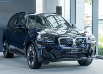 BMW iX3 VIN 2023 được ưu đãi hơn 1 tỷ đồng tại đại lý xehay bmw ix3 uu dai 281025 8.jpg