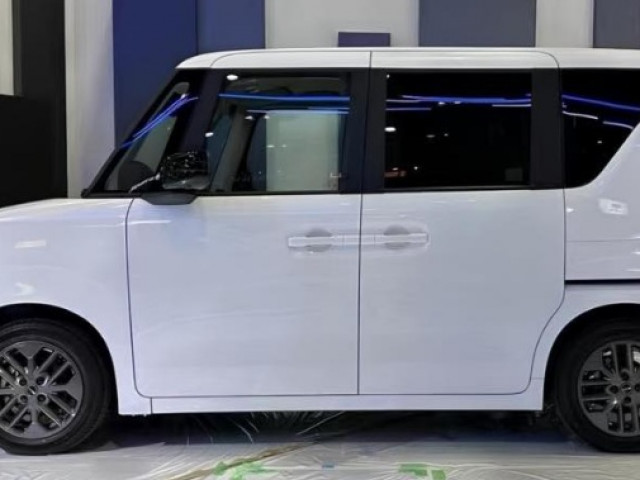 Nước đi táo bạo giữa “thánh địa” ô tô Nhật xehay byd k car 271025 1.jpg