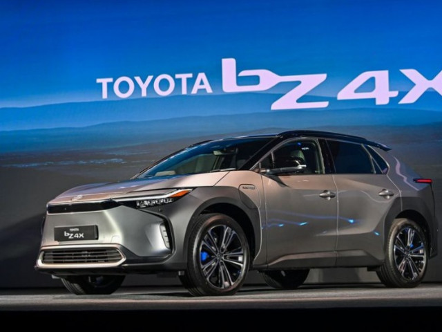 Toyota tăng tốc điện hóa, chuẩn bị mở bán hai mẫu SUV điện mới tại Đông Nam Á xehay toyota bz4x 271025 2.jpg