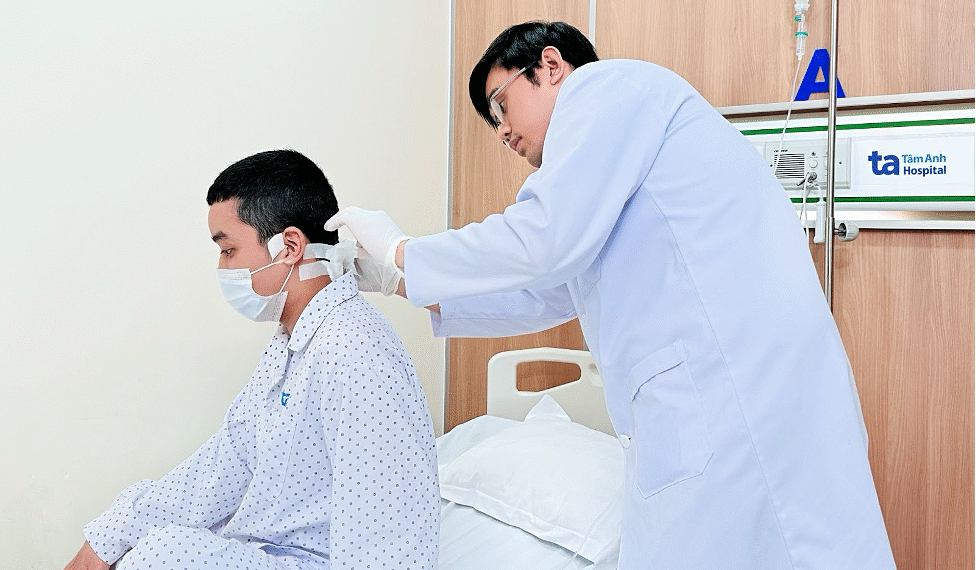 Chàng trai mắc hội chứng 'não tụt xuống cổ' xoang 1760623394 1760623430 2361 1760623512.png