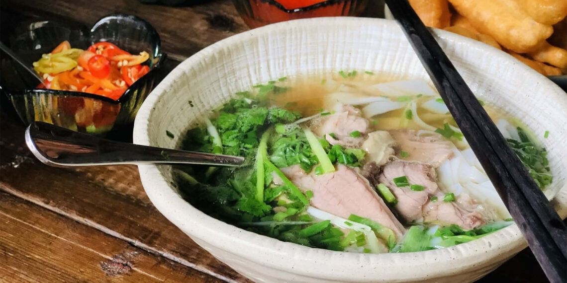 4 khong khi an sang 2610.jpg