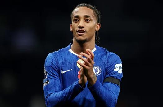 John Terry hết lời khen ngợi Joao Pedro 5 1411093224.png