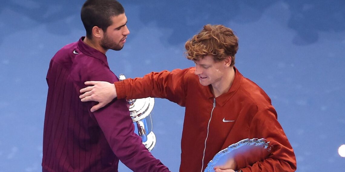 Alcaraz, Sinner mất hàng triệu USD từ quỹ thưởng ATP a733a5d08c4411f0b52b518ac0f3 1 5353 1724 1764401349.jpg