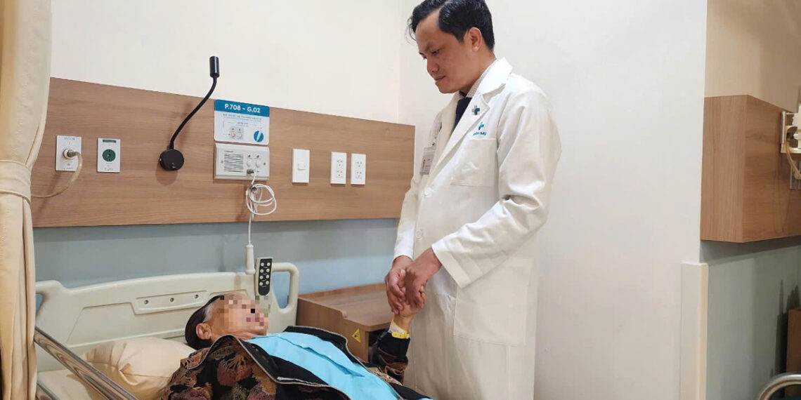 bs phong tham kham nb 17630936 8903 6490 1763094005.jpg