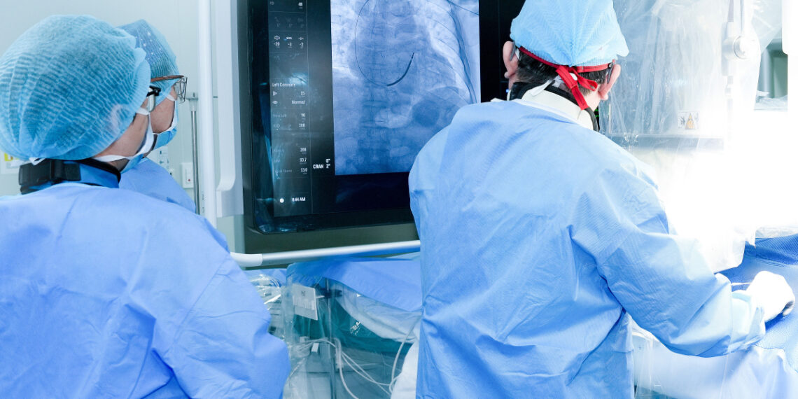 cay may tim 1763090803 1763090 1838 8184 1763091395.jpg