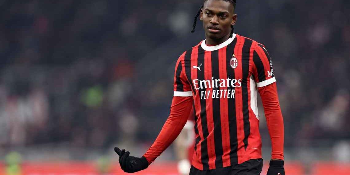 Điểm tin bóng đá tối 10/11: Arsenal tăng cường hàng công với sao AC Milan diem tin bong da toi 1011 arsenal tang cuong hang cong voi sao ac milan.jpg