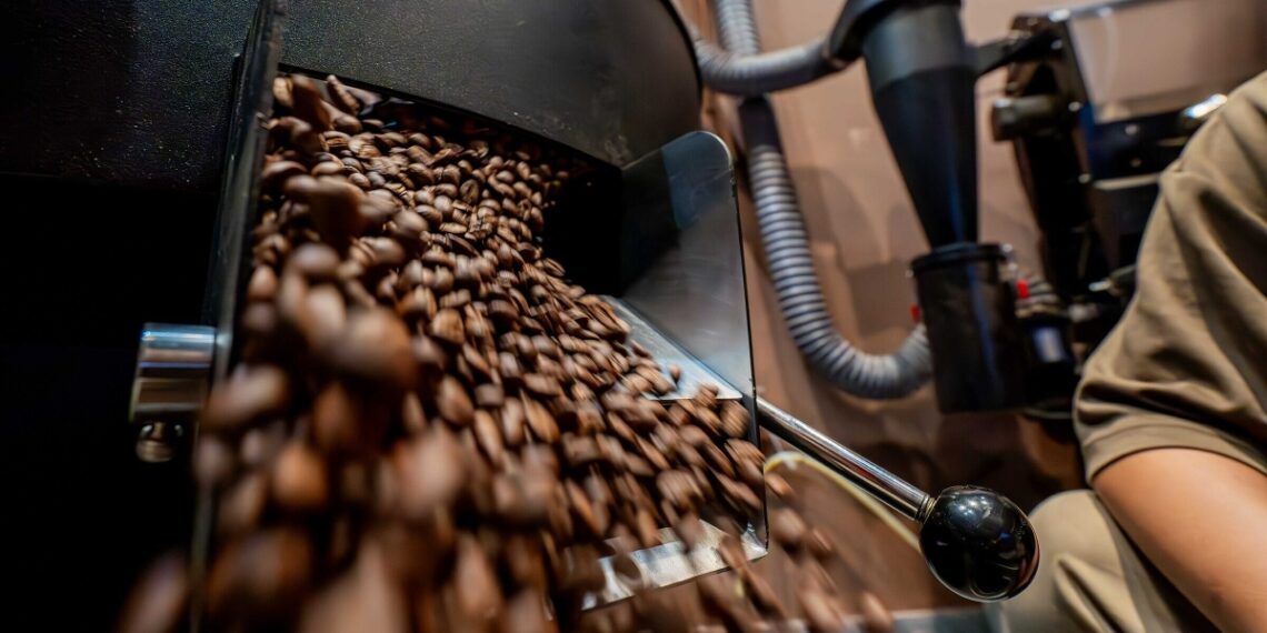 Vì sao cà phê Việt không đắt bằng cà phê ngoại? dsc06997 enhanced nr 176214699 5238 5841 1762147031.jpg