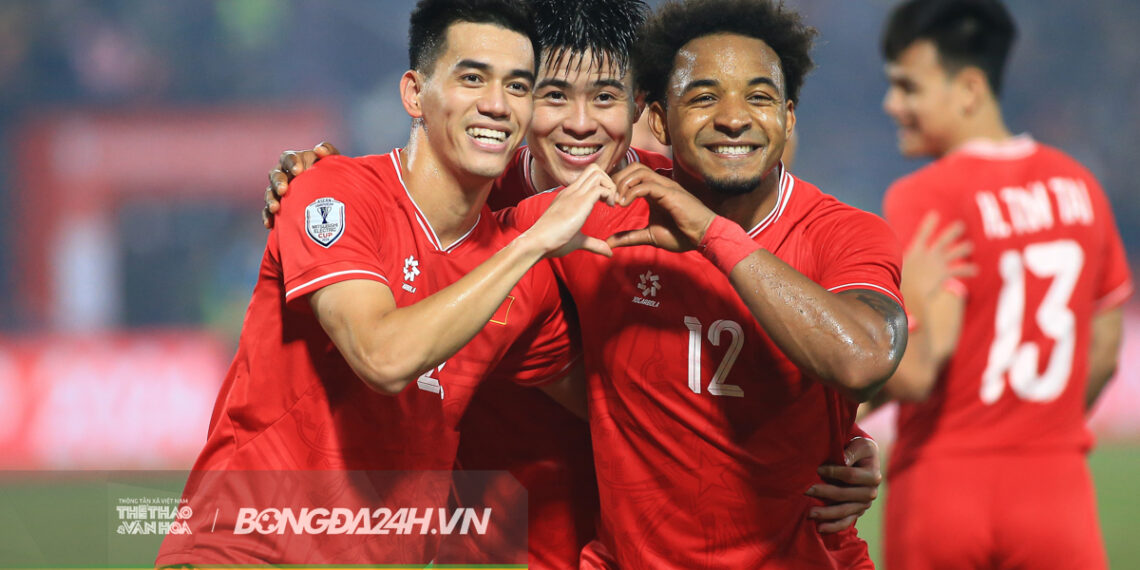 gala dac biet cua xuan son.jpg