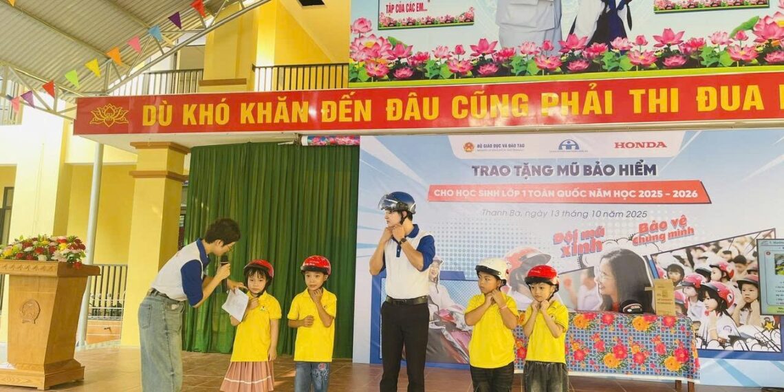 head thanh cong phu tho xuat sac trong hoat dong dao tao atgt quy 3 2025 jpg.13747.jpeg