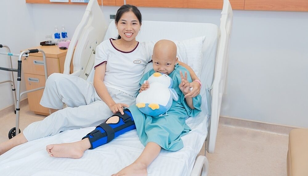 hinh anh be minh cung me sau 5 7811 4423 1763718500.jpg