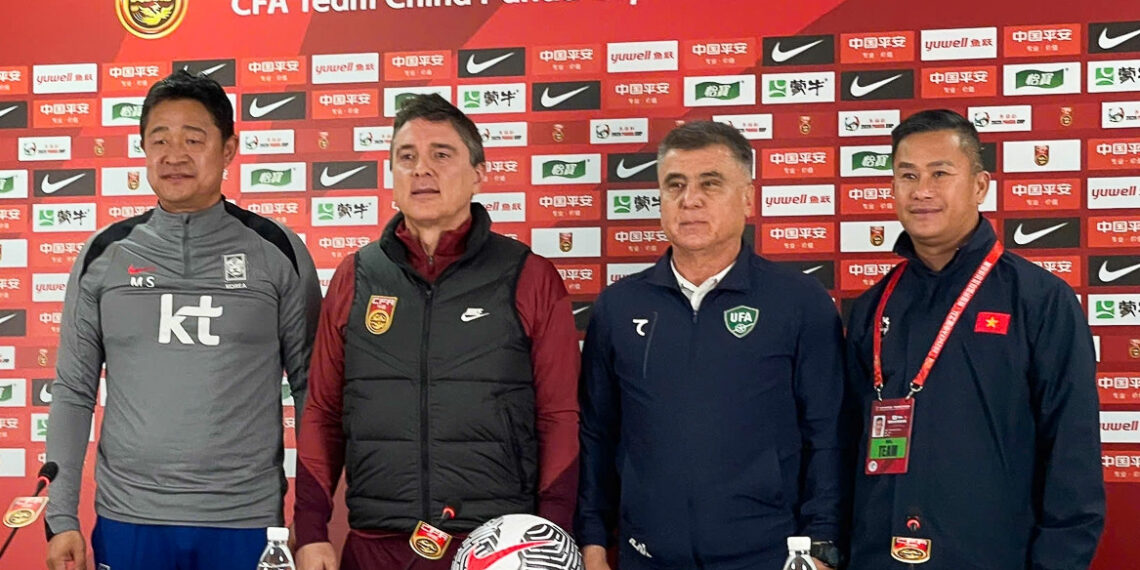 hlv dinh hong vinh u22 viet nam truong thanh sau tran hoa han quoc 1596.jpg