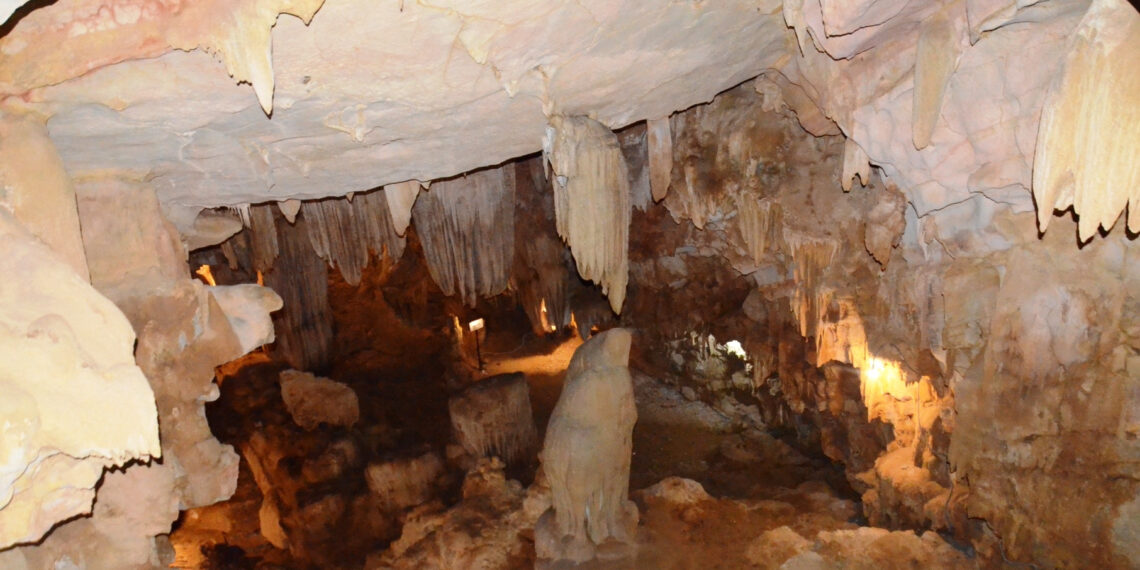 kham pha hang dong nghin nam voi 3 coi tran gian dia nguc thien duong 3282.jpg