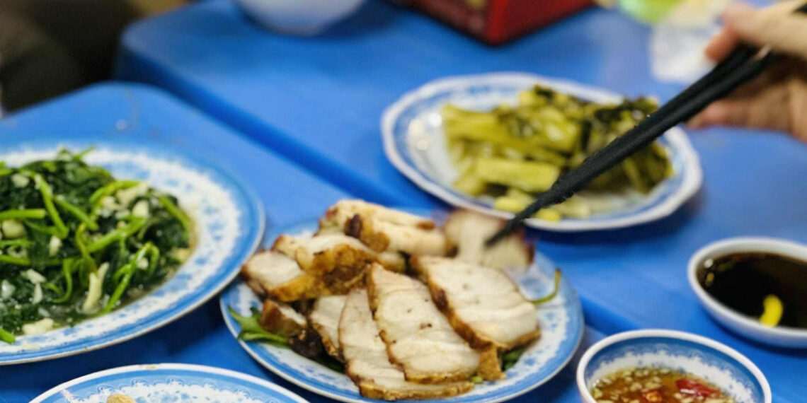 Không chỉ ăn mặn, làm điều ngược lại cũng có thể gây hỏng thận khong chi an man lam dieu nguoc lai cung co the gay hong than 4450.jpg