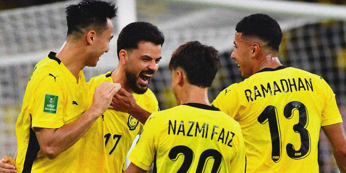 malaysia trieu tap loat sao nhap tich dau nepal 1396.jpg