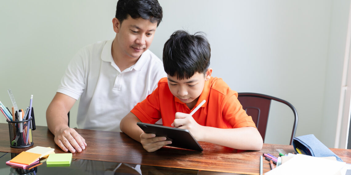 medium vecteezy a father and a 7214 2123 1762858545.jpg