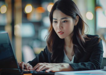 Lý do giới trẻ trì hoãn khám sức khỏe medium vecteezy business woman 7407 1739 1763433333.jpg